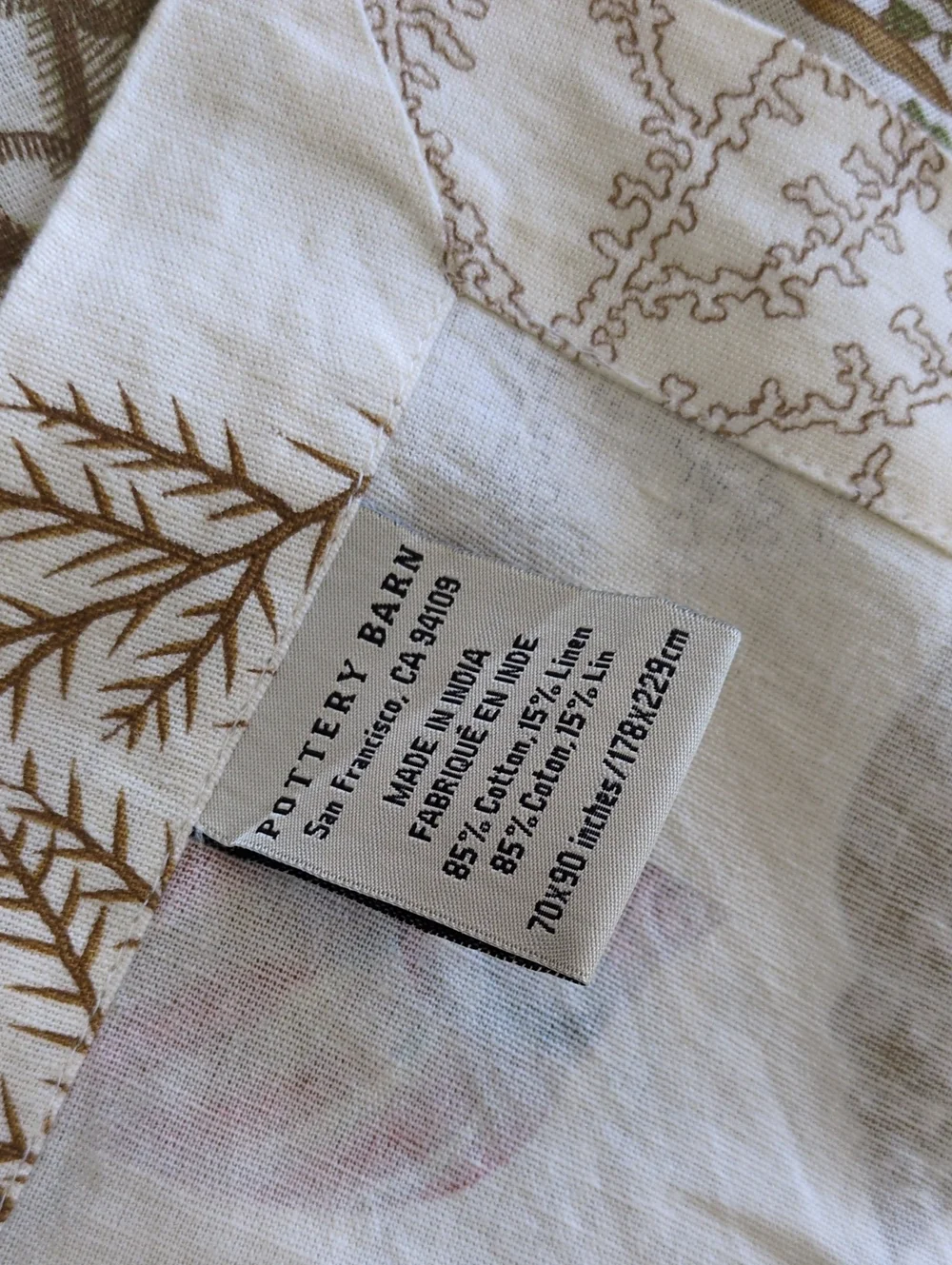 Pottery Barn Atlantic Seashell Tablecloth 84" X 68" - Picture 3 of 4